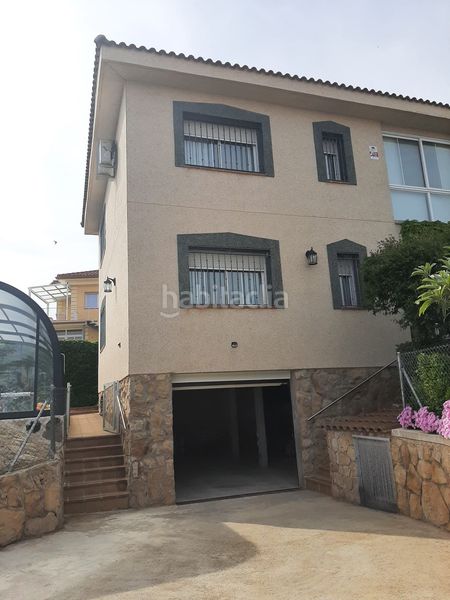 Foto 5d07e644-7e87-4cc5-837c-05a119f61339. Casa amb calefacció a Navas del Rey