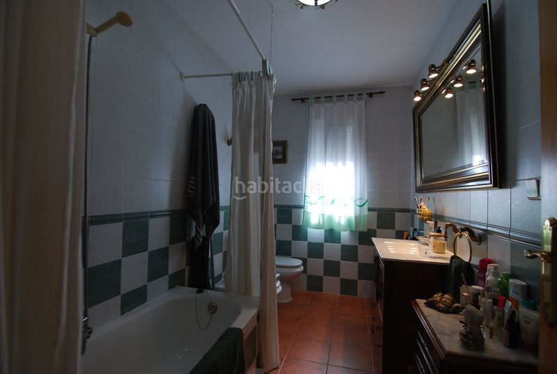 Foto 7b343cdd-45f0-4087-a107-90e6076badc1. Casa amb calefacció a Navas del Rey