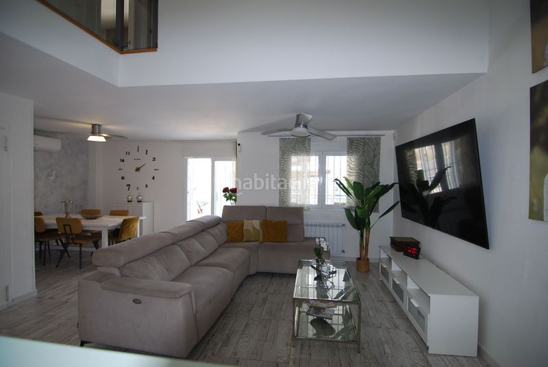 Foto 13d3fd94-ab69-40d1-8926-58a923366ea1. Casa amb calefacció aparcament piscina a Tenería I-Tenería II Pinto