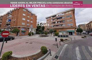 Pis  Calle manuel sandoval. Zona centro, cerca de la plaza mayor. piso 2 habitaciones antes