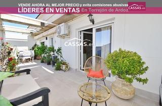 Pis  Calle venus. Zona fresnos  ático dúplex, 2 habitaciones y 2 baños. garaje, tr