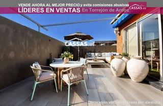 Attique  Calle hilados. Zona parque de cataluña. aticoduplex de 4 habitaciones, 2 baños