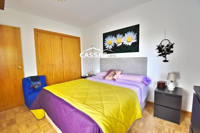 Foto 11067a7b-e5a3-44e2-955d-2084adf8634b. Pis amb calefacció piscina a Veredillas Torrejón de Ardoz