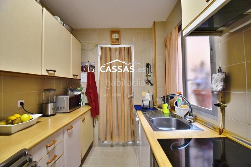 Foto 40b21ec7-d711-4b34-b24c-e2d982c5bb1d. Pis amb calefacció piscina a Veredillas Torrejón de Ardoz