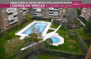 Appartamento  Avenida lisboa. Veredillas cohe  3 habitaciones y 2 baños con piscina y terraza.