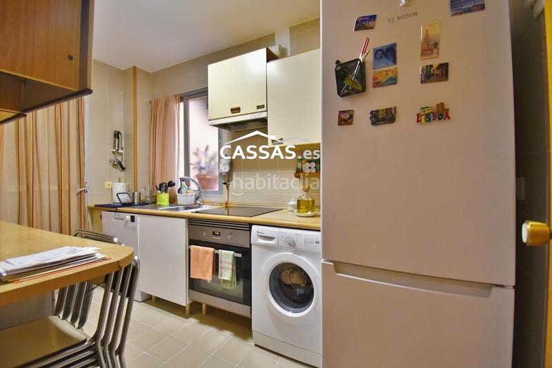 Foto 64cc2b2c-7a56-4fc1-a094-59c97a5ef0f8. Pis amb calefacció piscina a Veredillas Torrejón de Ardoz