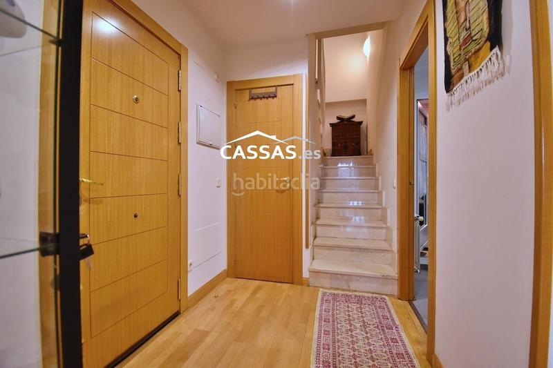 Foto 16b49fd9-bce0-440d-a804-4529626e13eb. Àtic amb calefacció aparcament piscina a Virgen del Rosario Torrejón de Ardoz