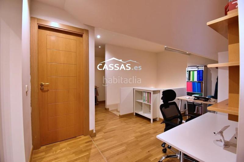 Foto 28f4446f-2f07-4a51-ad87-42b907e65b16. Àtic amb calefacció aparcament piscina a Virgen del Rosario Torrejón de Ardoz