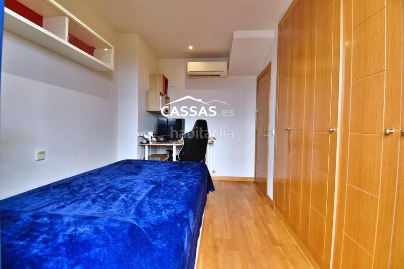 Foto 605547b4-8477-49cc-ac85-bdd833eb738e. Àtic amb calefacció aparcament piscina a Virgen del Rosario Torrejón de Ardoz