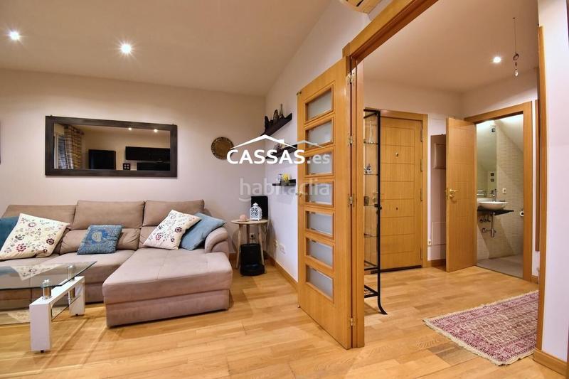 Foto 6e307cbb-b894-491d-9a59-e9020f57cdbe. Àtic amb calefacció aparcament piscina a Virgen del Rosario Torrejón de Ardoz