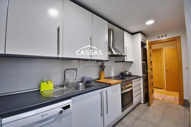 Foto afce61b1-cd3d-473c-a4fc-9a8c4dff2983. Àtic amb calefacció aparcament piscina a Virgen del Rosario Torrejón de Ardoz