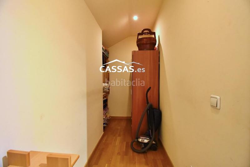 Foto eb456ec1-3425-4818-978a-752f4a2577fe. Àtic amb calefacció aparcament piscina a Virgen del Rosario Torrejón de Ardoz