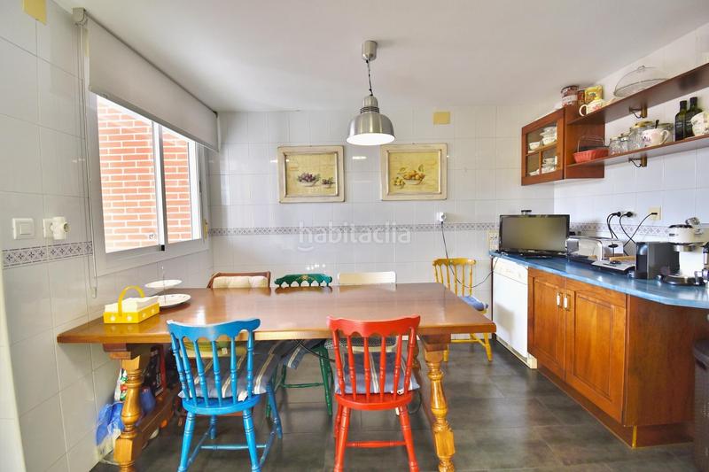 Foto 2927af40-eab6-4cd7-9244-b48c6aa11c44. Pis amb calefacció aparcament a Fresnos I y II Torrejón de Ardoz