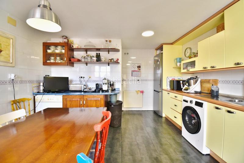 Foto 88c821a0-3656-4bd5-bb25-c50692e73ab9. Pis amb calefacció aparcament a Fresnos I y II Torrejón de Ardoz