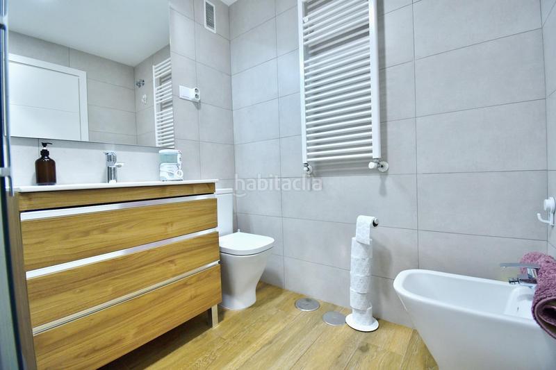 Foto ea07036f-2d10-4de0-967f-bf3d35d8f86e. Pis amb calefacció aparcament a Fresnos I y II Torrejón de Ardoz