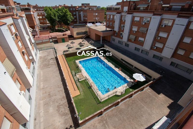 Foto f78c1d6f-afec-4ebb-94f5-4dd03ed0c983. Pis amb calefacció aparcament piscina a Fresnos I y II Torrejón de Ardoz