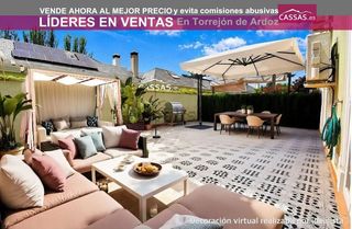 Reihenhaus  Calle antonio solis. Chalet en torrenieve   4 habitaciones, 4 baños, garaje y piscina
