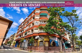 Etagenwohnung  Calle ronda saliente. Zona centro planta baja reformado a estrenar con 2 habitaciones