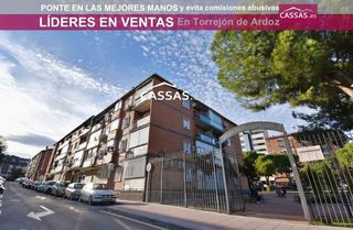 Appartement  Calle cedro. Circunvalación 3º planta sin ascensor  piso 3 habitaciones con t