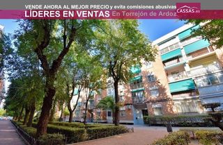Planta baixa  Calle berlin. Zona parque granada  veredillas. planta baja de 2 habitaciones c