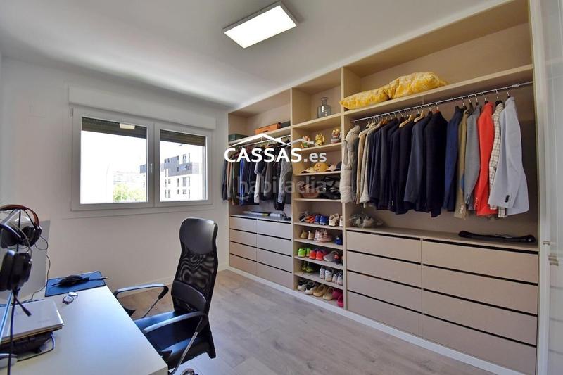 Foto 50fa1127-396e-4ddb-a56c-cf89517a7f5a. Casa adossada amb calefacció aparcament a Fresnos I y II Torrejón de Ardoz