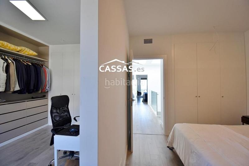 Foto 80acb118-39f8-4d74-bf2c-0dab39f19b0c. Casa adossada amb calefacció aparcament a Fresnos I y II Torrejón de Ardoz