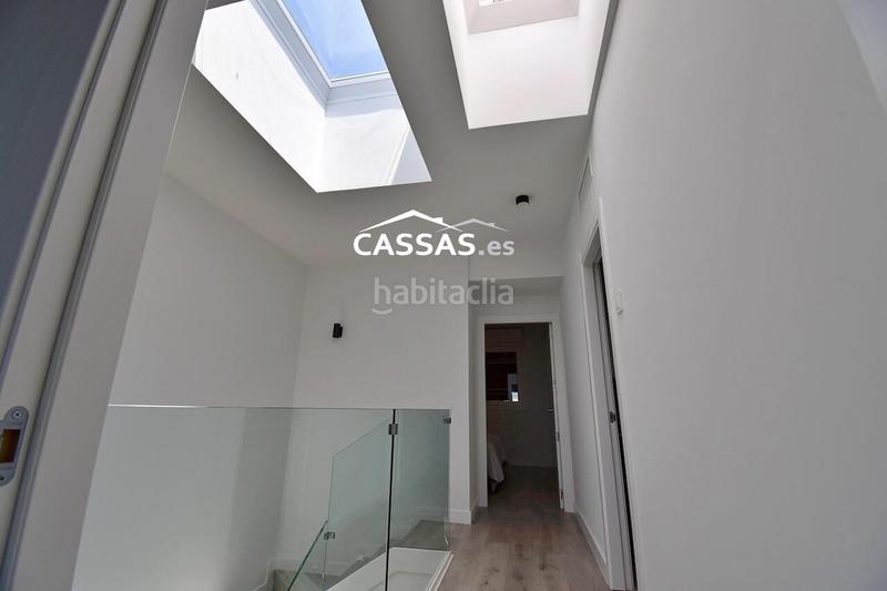 Foto eb8dd4bb-54ee-4428-895f-ae41096a1910. Casa adossada amb calefacció aparcament a Fresnos I y II Torrejón de Ardoz