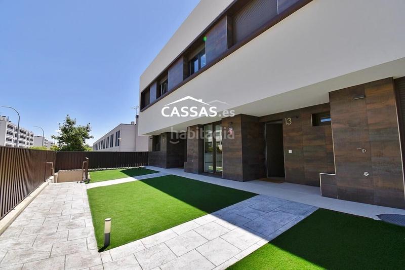 Foto f426c150-ab40-4062-8ba0-646213d52734. Casa adossada amb calefacció aparcament a Fresnos I y II Torrejón de Ardoz