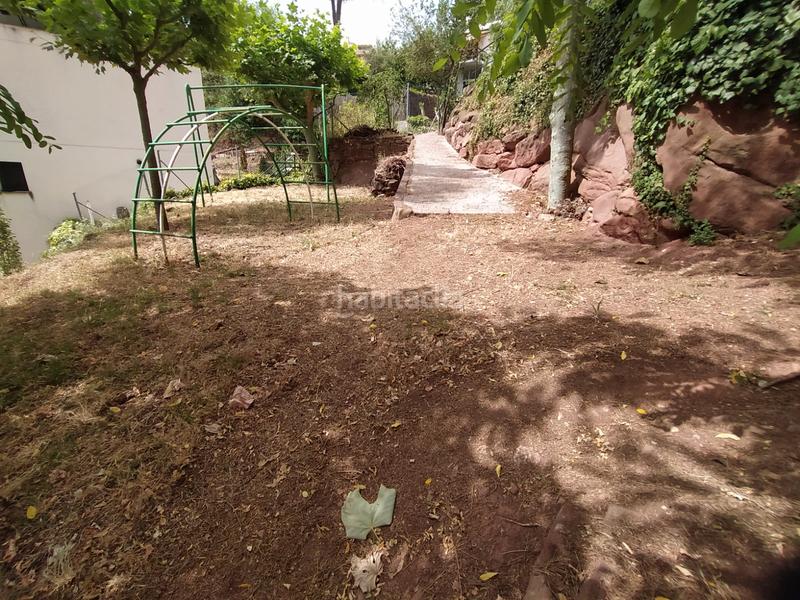 Foto 17c9ebe8-f855-42d7-ae0f-b29d2f53a46c. Wohngrundstück in Corbera de Llobregat