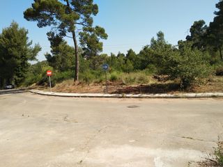 Terrain résidentiel à Carrer ramon martí alsina 7. ¡últimas parcelas disponibles en exclusiva en corbera de llobreg