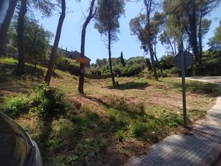Terreny residencial a Avinguda de les Cases Pairals 30