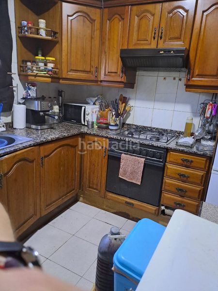 Foto 1ff4898a-ae1b-4275-8953-828ab4149c7f. Xalet amb xemeneia calefacció aparcament a Corbera de Llobregat