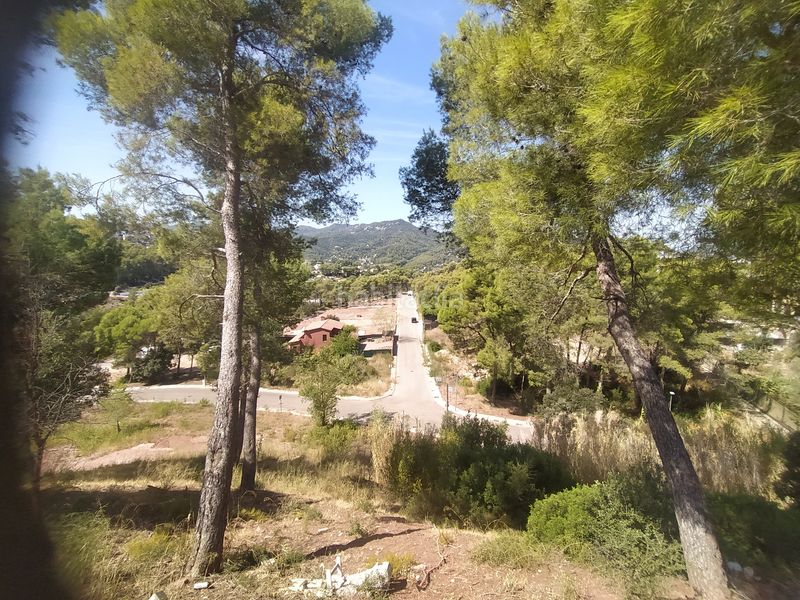 Foto b2426678-bb8c-4256-a8c3-f033a99e20ff. Terreny residencial a Corbera de Llobregat