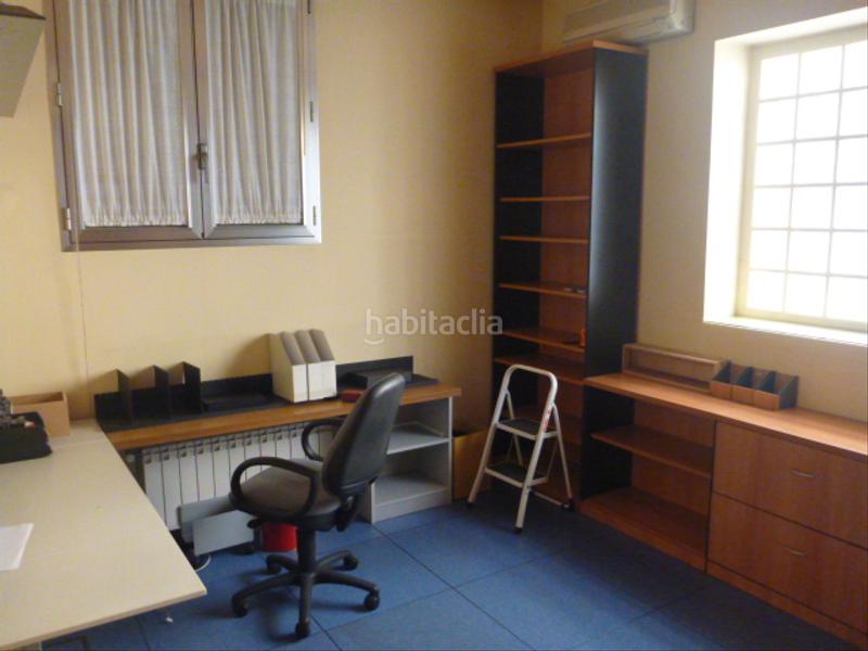 Foto c095af25-f712-4215-8549-73aa16f6b3f6. Oficina en calle virgen del sagrario 19 oficina en finca representativa en Madrid