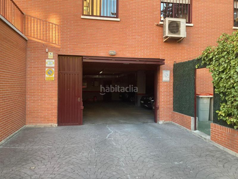 Foto 708584e1-587d-4162-a9dc-cc817b73d05e. Lloguer pis amb calefacció aparcament piscina a Valdezarza Madrid
