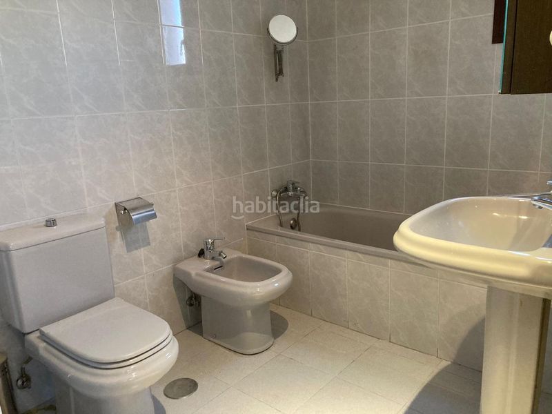 Foto e540f8a9-0d47-45a8-a442-2e04a9448dca. Lloguer pis amb calefacció aparcament piscina a Valdezarza Madrid