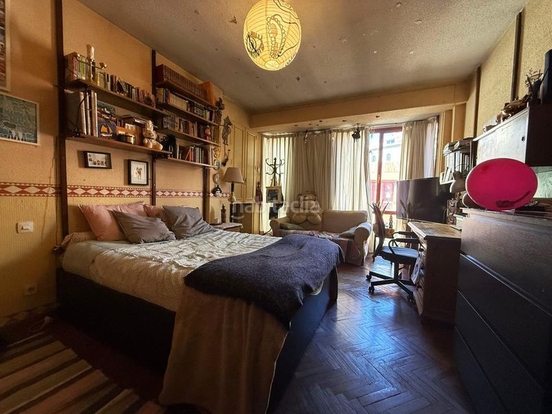Foto 4d6a7f14-36f4-46d5-afeb-1e6ab751b827. Flat with heating parking in Palacio Madrid