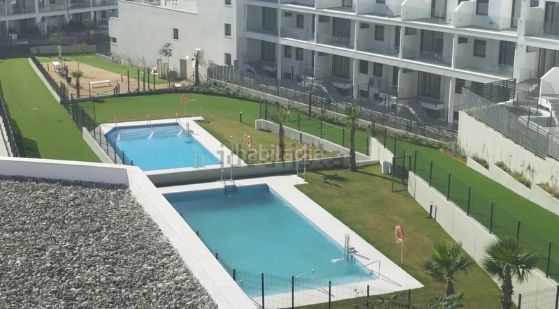 Foto 6e37b465-6c88-4451-a52b-e4a38fe1d00f. Pis amb aparcament piscina a Torreblanca del Sol Fuengirola