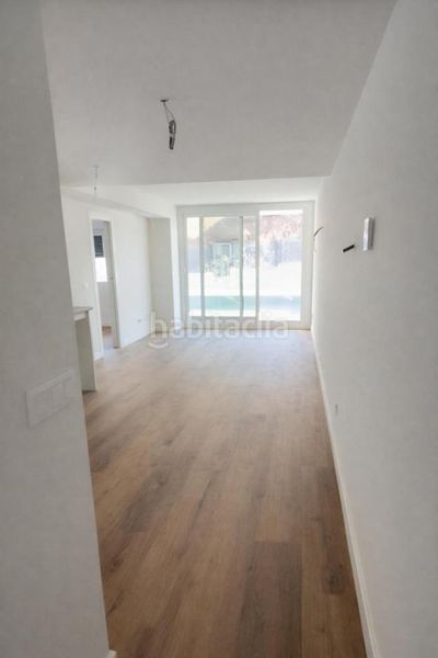 Foto e5de29f9-cea2-47f4-8f1e-c13534a8e0d7. Pis amb aparcament piscina a Torreblanca del Sol Fuengirola