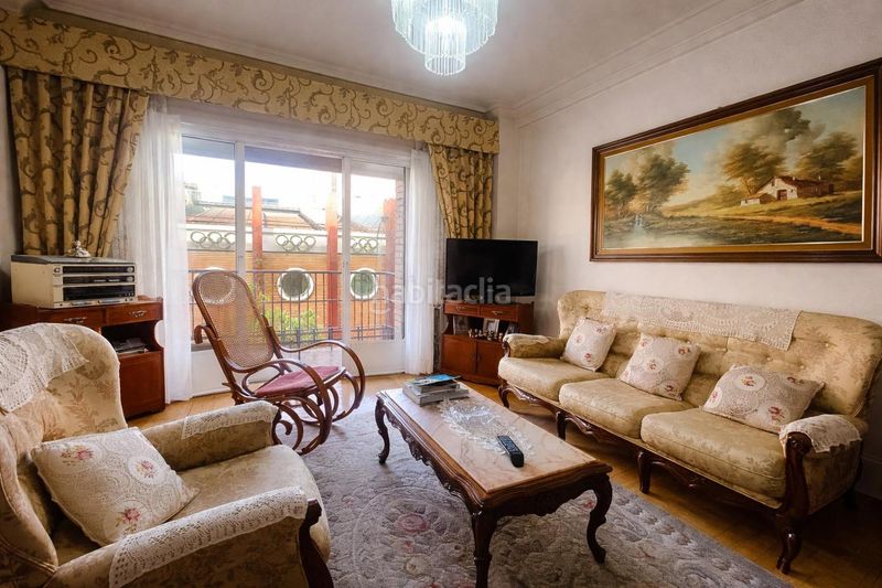 Foto 6bd65d15-914b-482c-8676-065dfc46a70a. Pis amb calefacció a Guindalera Madrid