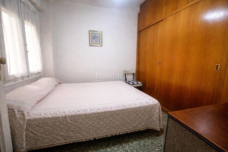 Foto b7f9c2b5-63f0-47f4-b69d-b62419c6cdf6. Pis amb calefacció a Guindalera Madrid