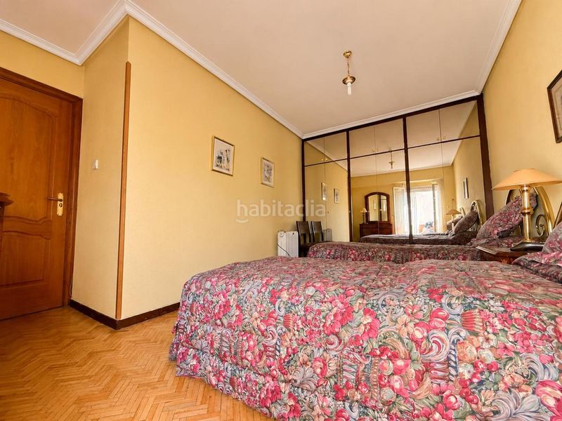 Foto fa8eb73c-3d48-4e23-be65-69d91c4d5b9b. Pis amb aparcament a Pilar Madrid