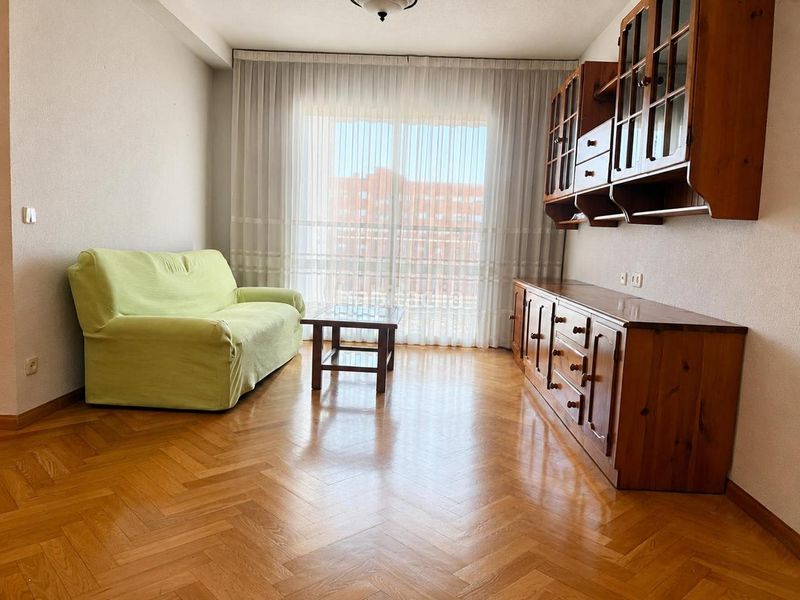 Foto 1febe823-0fd1-457b-9dae-3c315e2e793c. Flat with heating in Peñagrande Madrid