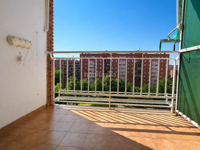 Foto 3c2a8160-5fb3-4d23-88ad-f5c1c293e555. Flat with heating in Peñagrande Madrid