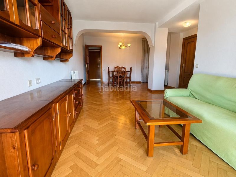 Foto 71f9b021-4c0f-4188-a242-2f20c204a652. Flat with heating in Peñagrande Madrid
