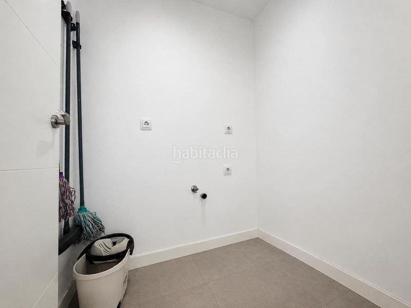 Foto 94de8736-24a3-4895-a867-15aab3511338. Piso en La Paz Madrid