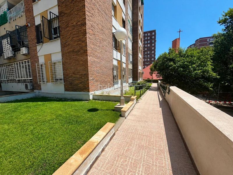 Foto a90ce4ea-571e-4ee7-9bcb-9018198561ea. Piso en La Paz Madrid