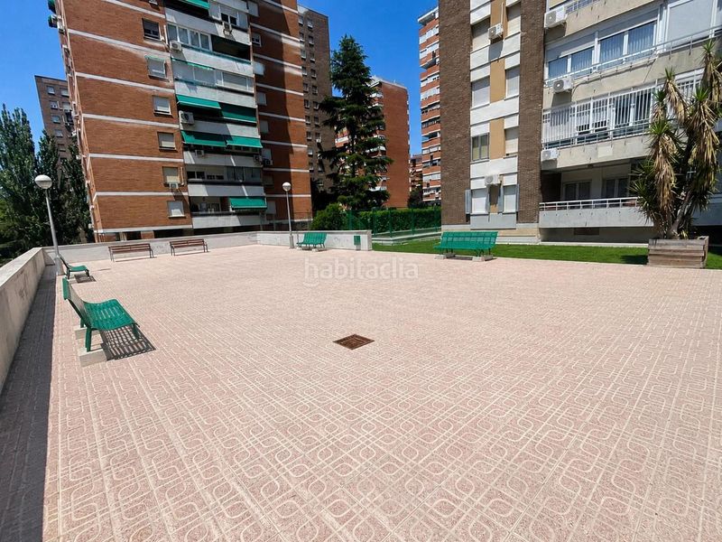 Foto bf8a92d4-9340-4d85-8413-2262d9695309. Piso en La Paz Madrid