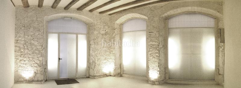 Foto 165a2f41-8fcf-4b95-a98d-2792c183ebdd. Local commercial dans Raval Barcelona