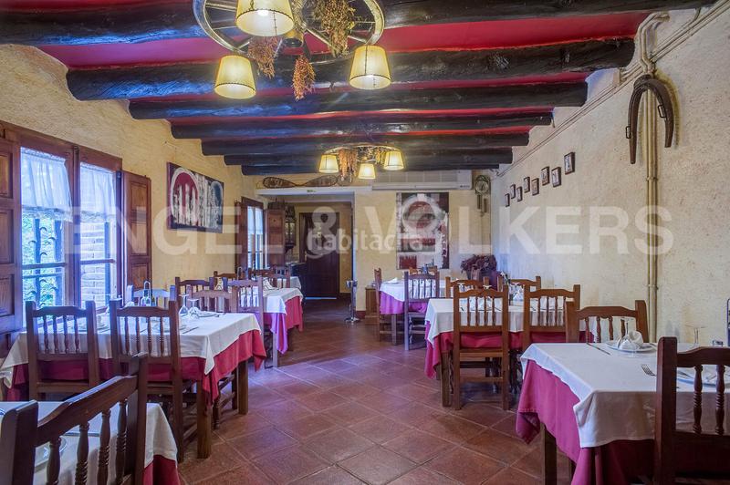 Foto 41931c45-f022-44ad-bfc7-5154ff2bf11f. Local comercial a Molins de Rei